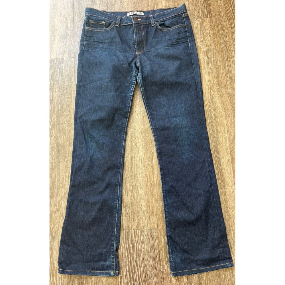 J BRAND vintage bootcut ladies jeans,mid blue, dark wash size 32 - preloved